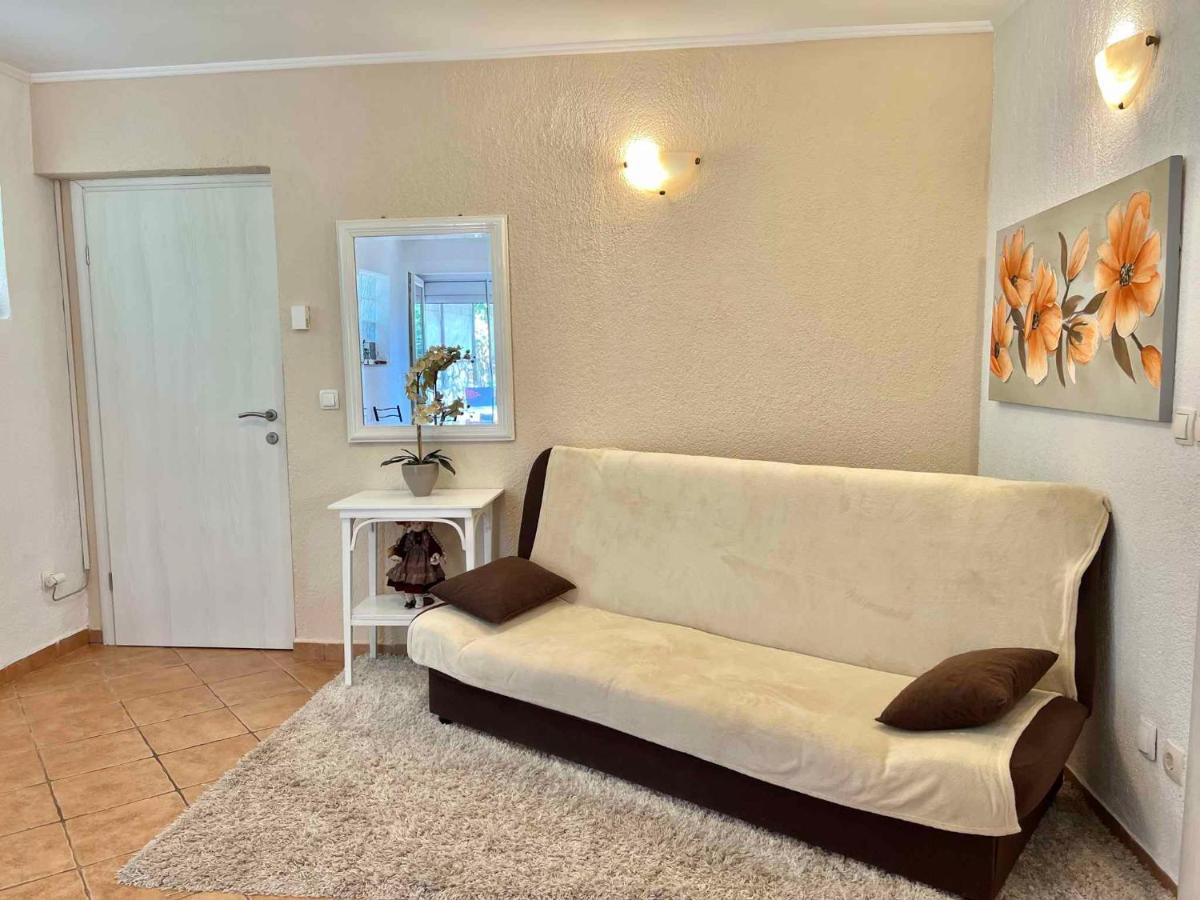 Apartments In Dramalj 45034 Esterno foto