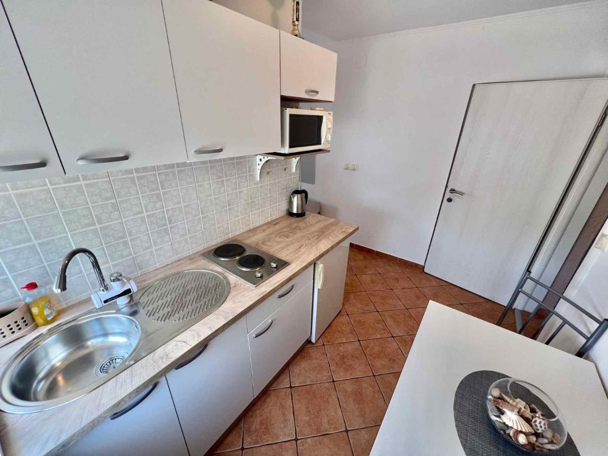 Apartments In Dramalj 45034 Esterno foto